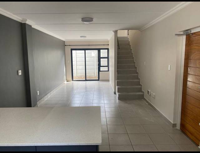 3 BEDROOM HOUSE FOR SALE IN SILVER OAKS